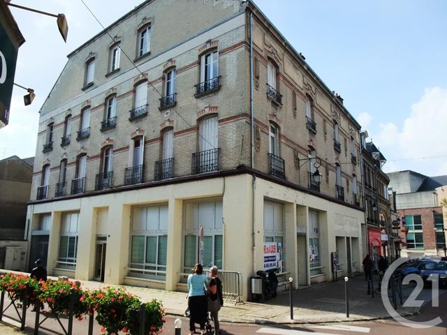 Appartement F3 à louer - 3 pièces - 75.0 m2 - NOYON - 60 - PICARDIE - Century 21 Saint Eloi